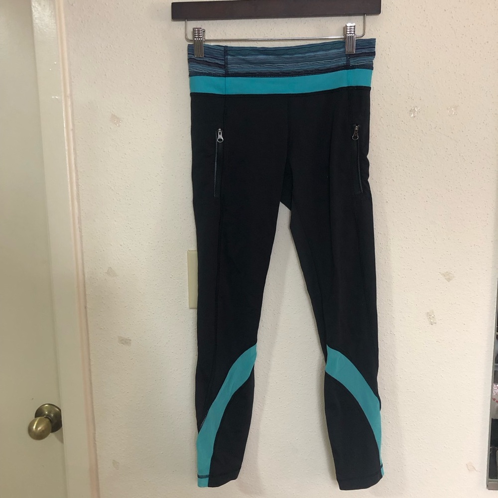 Lululemon Women Inspire Black Teal Mesh Yoga Tight Front Zip Crop Legging Size 4